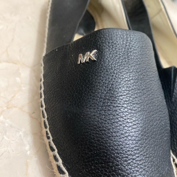 WOMANS MICHAEL KORS ESPADRILLES - Picture 5 of 9